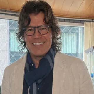 Foto de Dr. Rodolfo Cotrik
