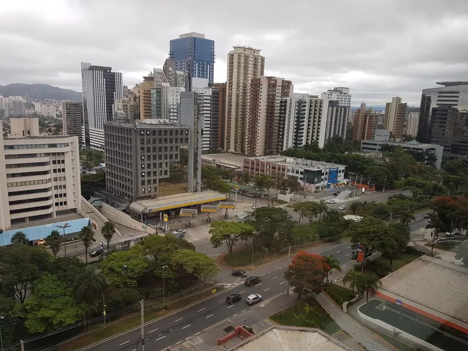 Foto de Dra. Hellen Regiane Essu Homine